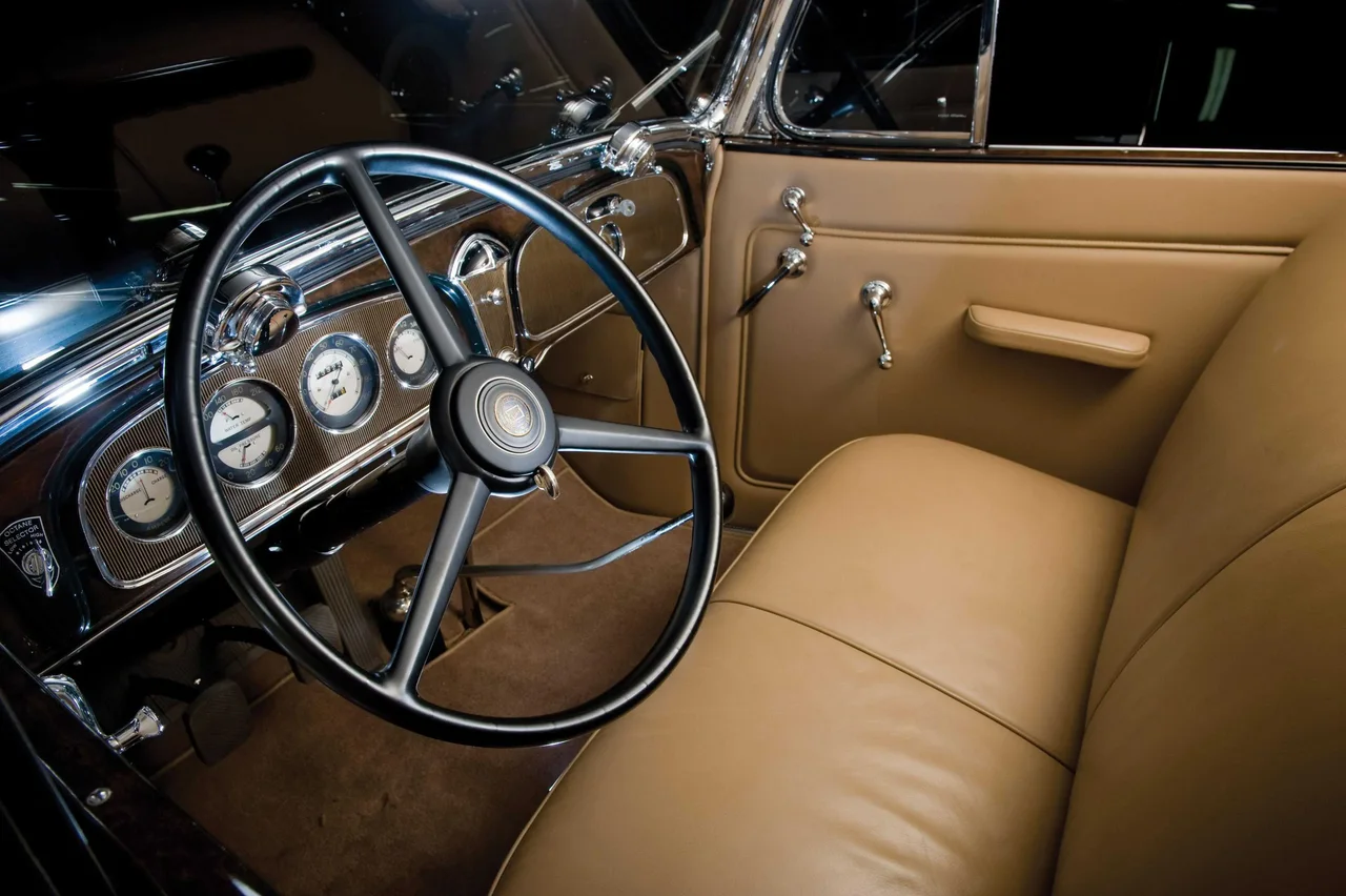 Interior 1