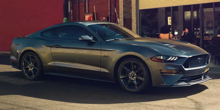 2018 Ford 2018-ford-mustang-coupe-ford-mustang-gt-466ps main image