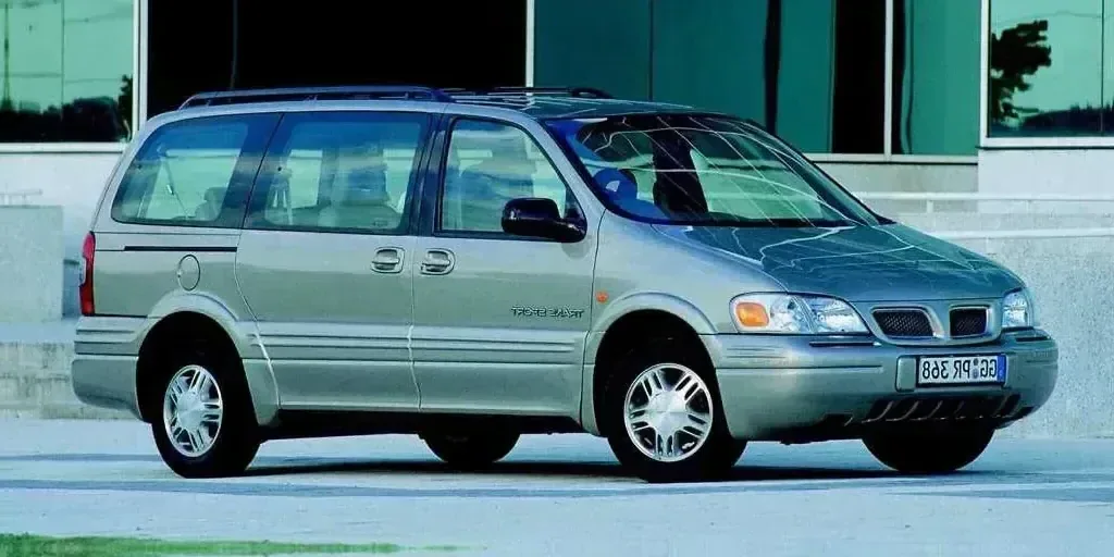 1998 Chevrolet Trans Sport photo 1