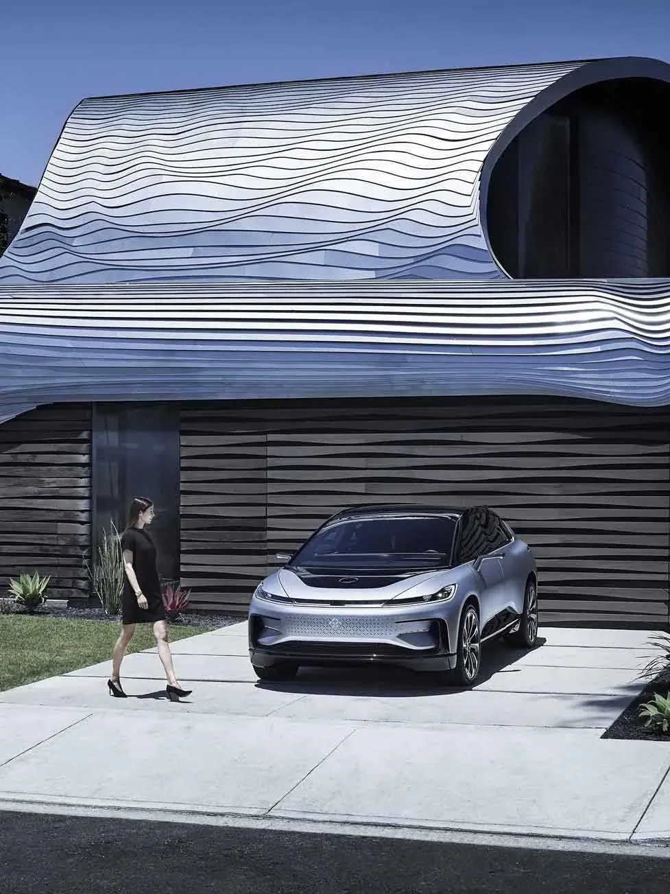 Exterior 2