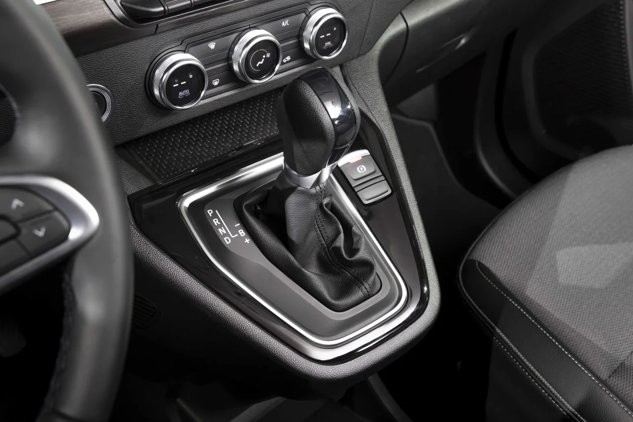 Interior 2