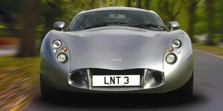2004 TVR 2004-tvr-typhon main image