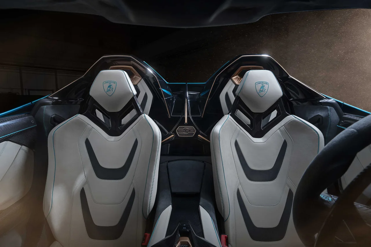 Interior 2