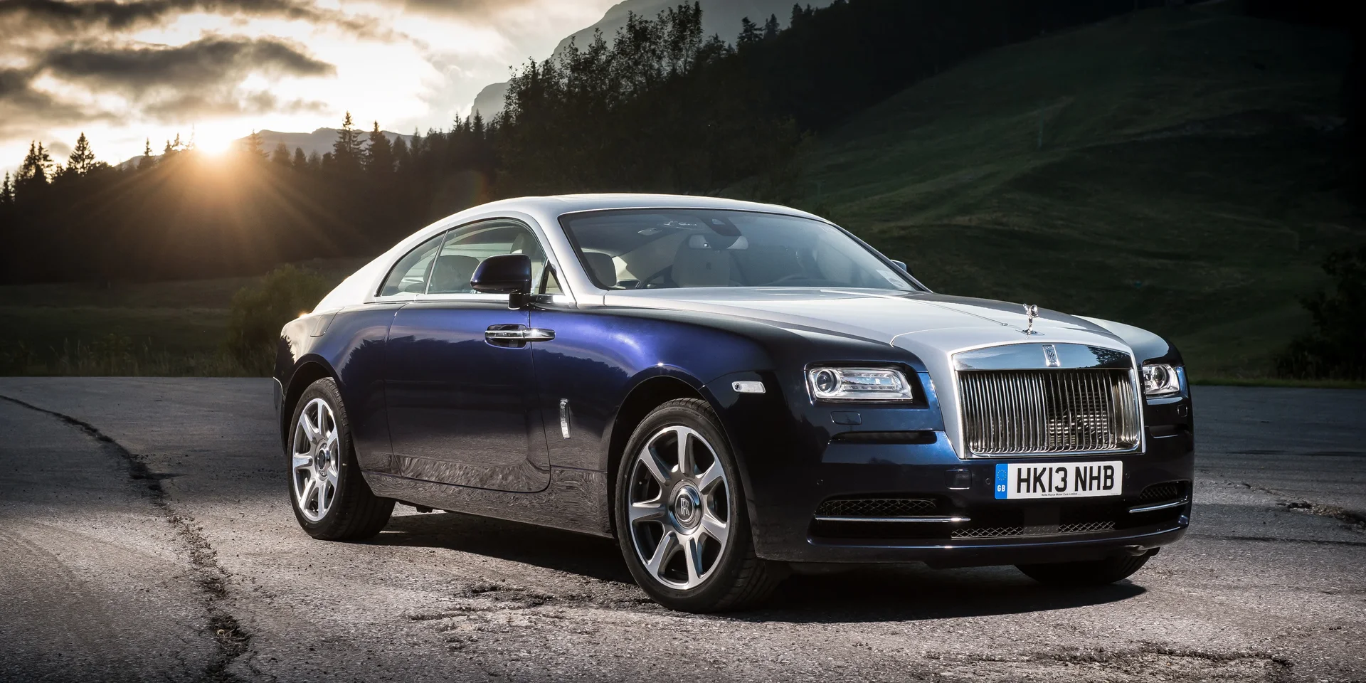2014 Rolls-Royce Wraith photo 1