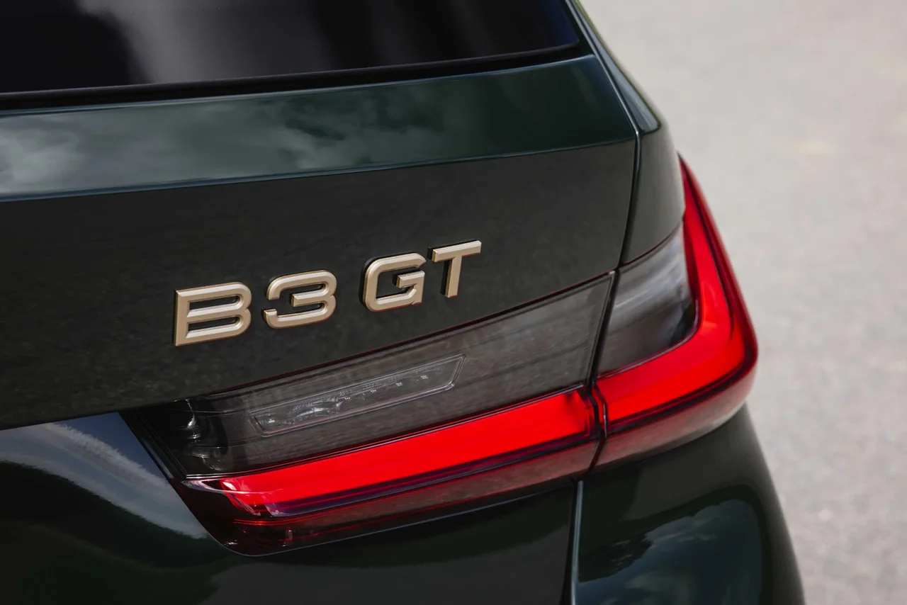 Exterior 24