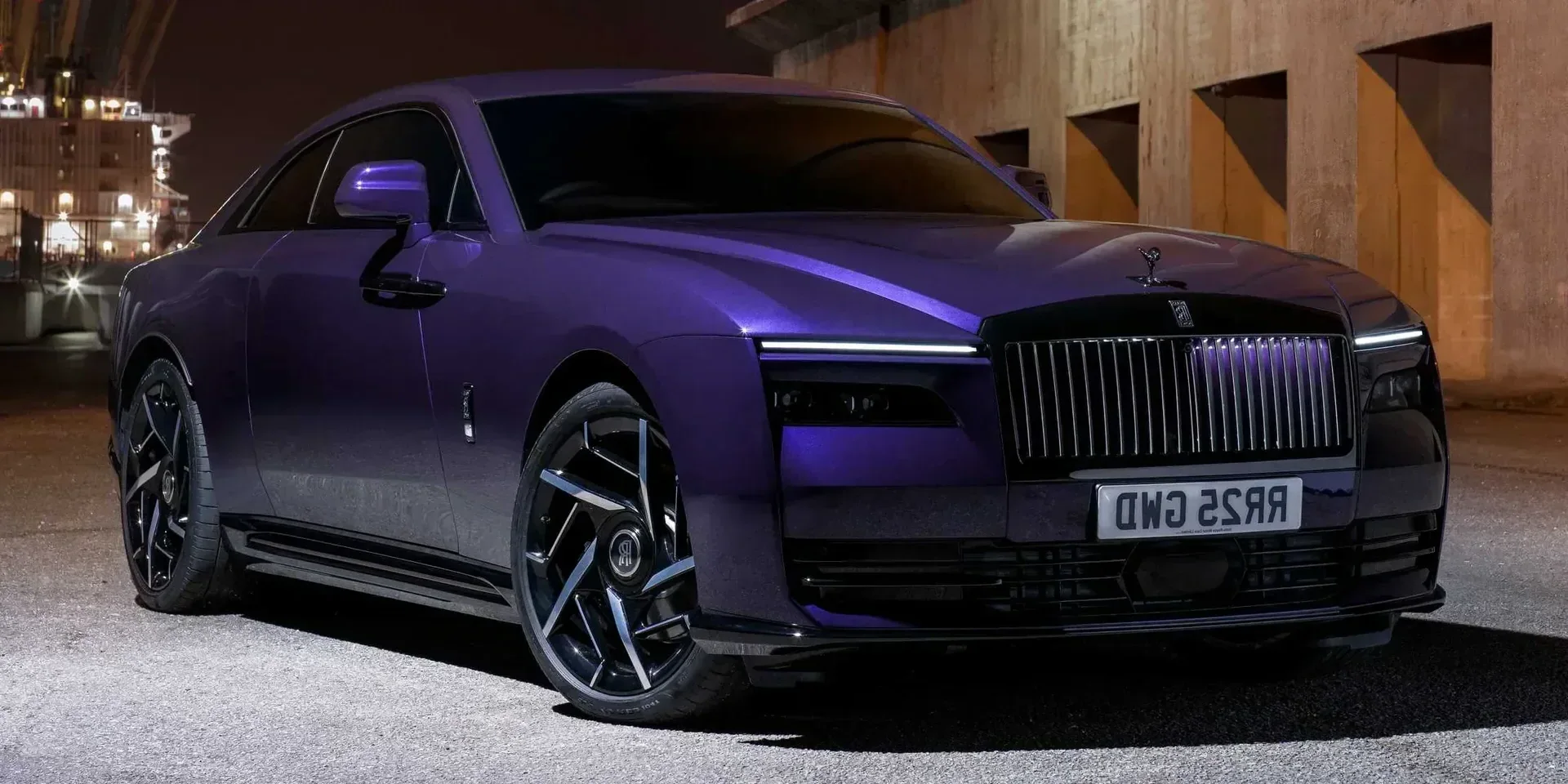 2027 Rolls-Royce Spectre Black Badge Spectre photo 1