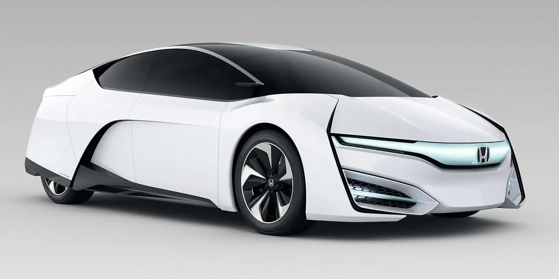2013 Honda FCEV photo 1