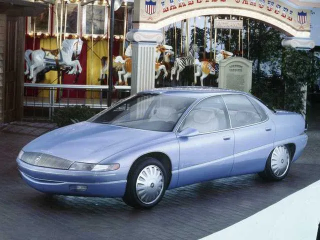 Exterior 3