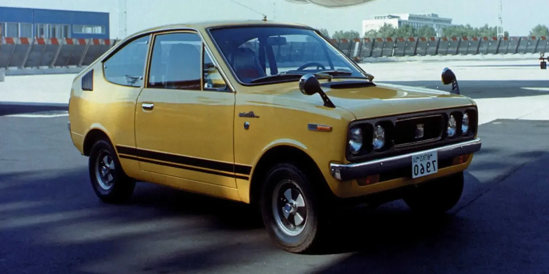 1971 Mitsubishi Minica Skipper photo 1