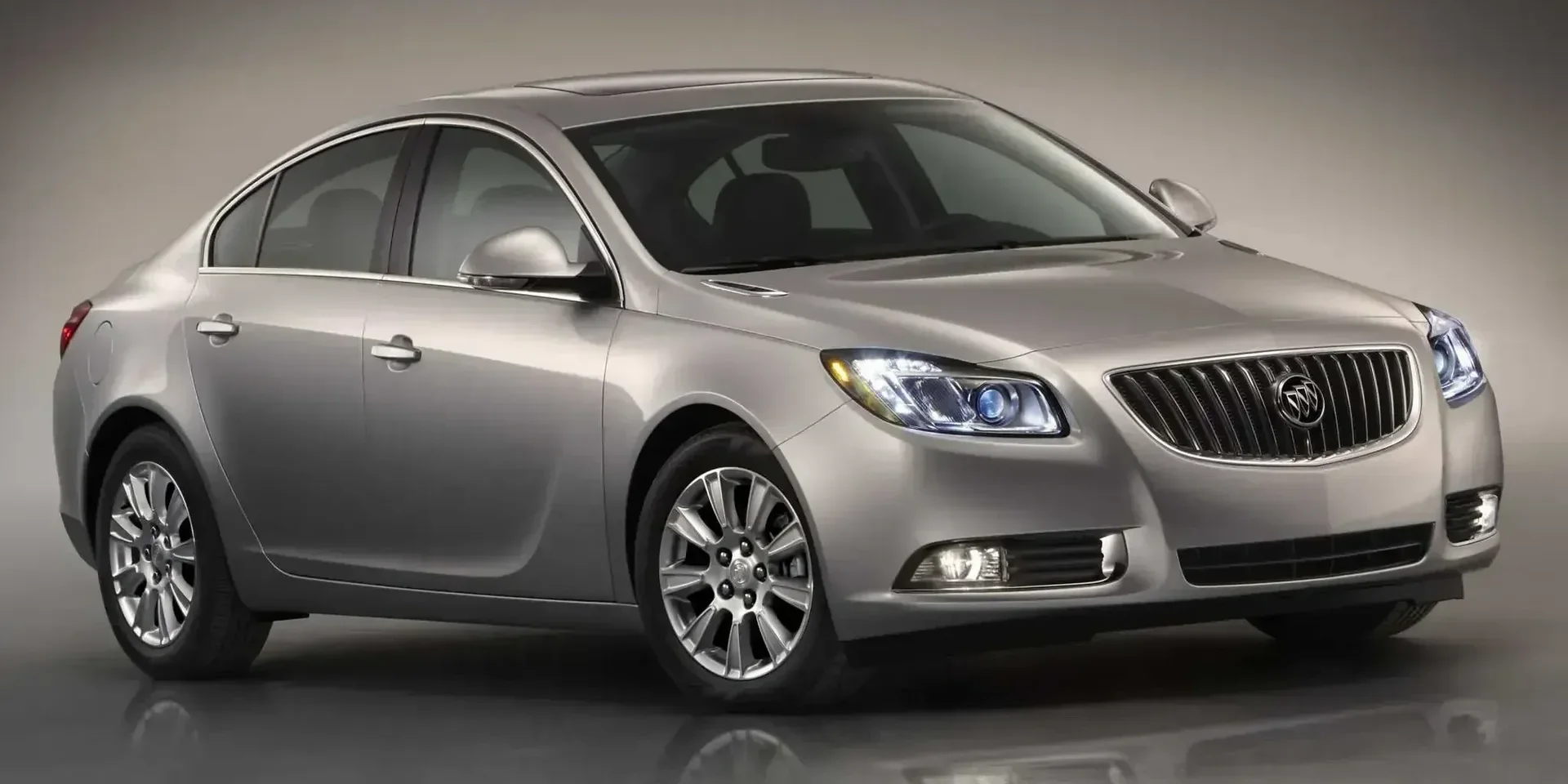 2011 Buick Regal Turbo photo 1
