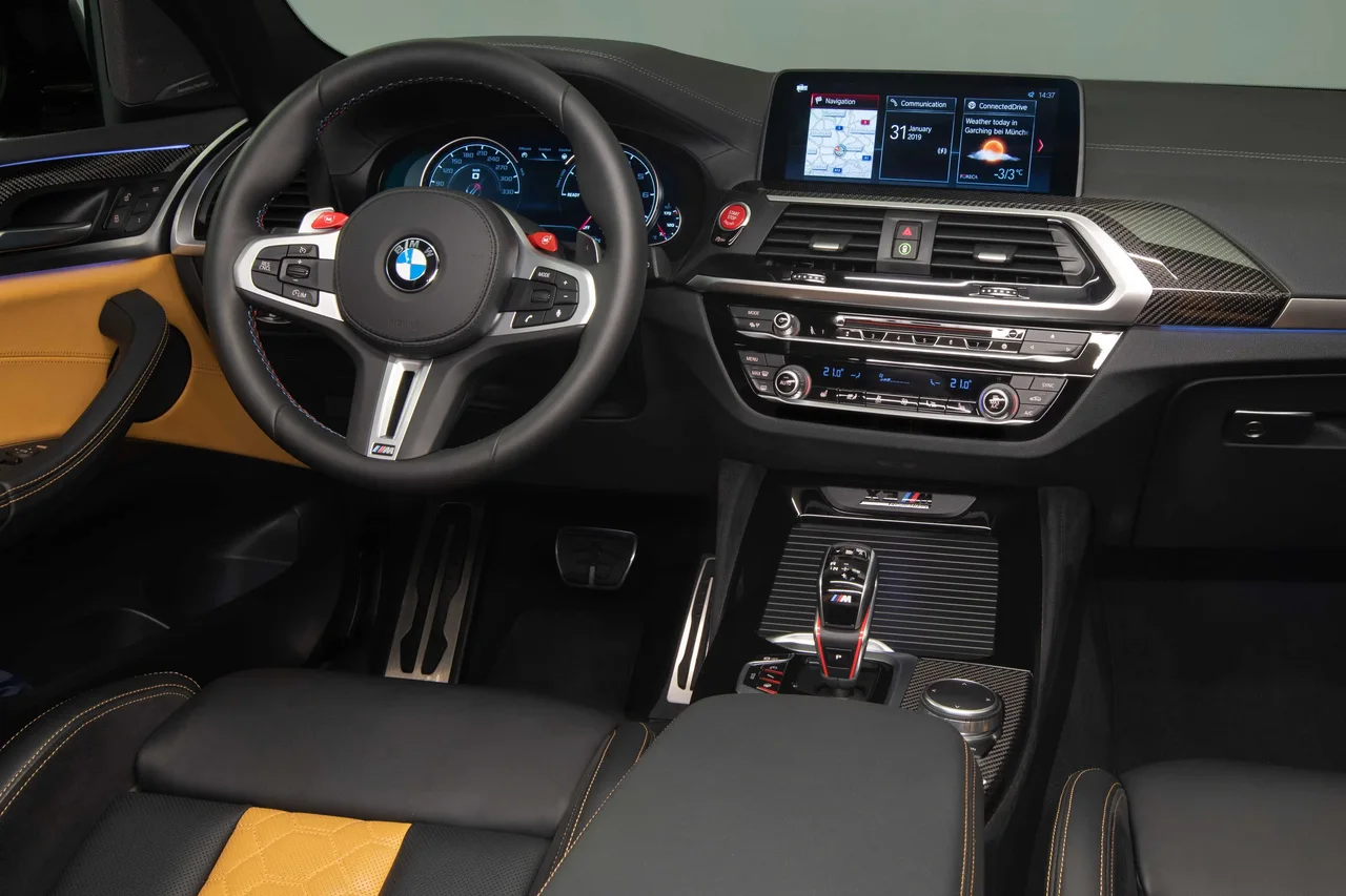 Interior 2