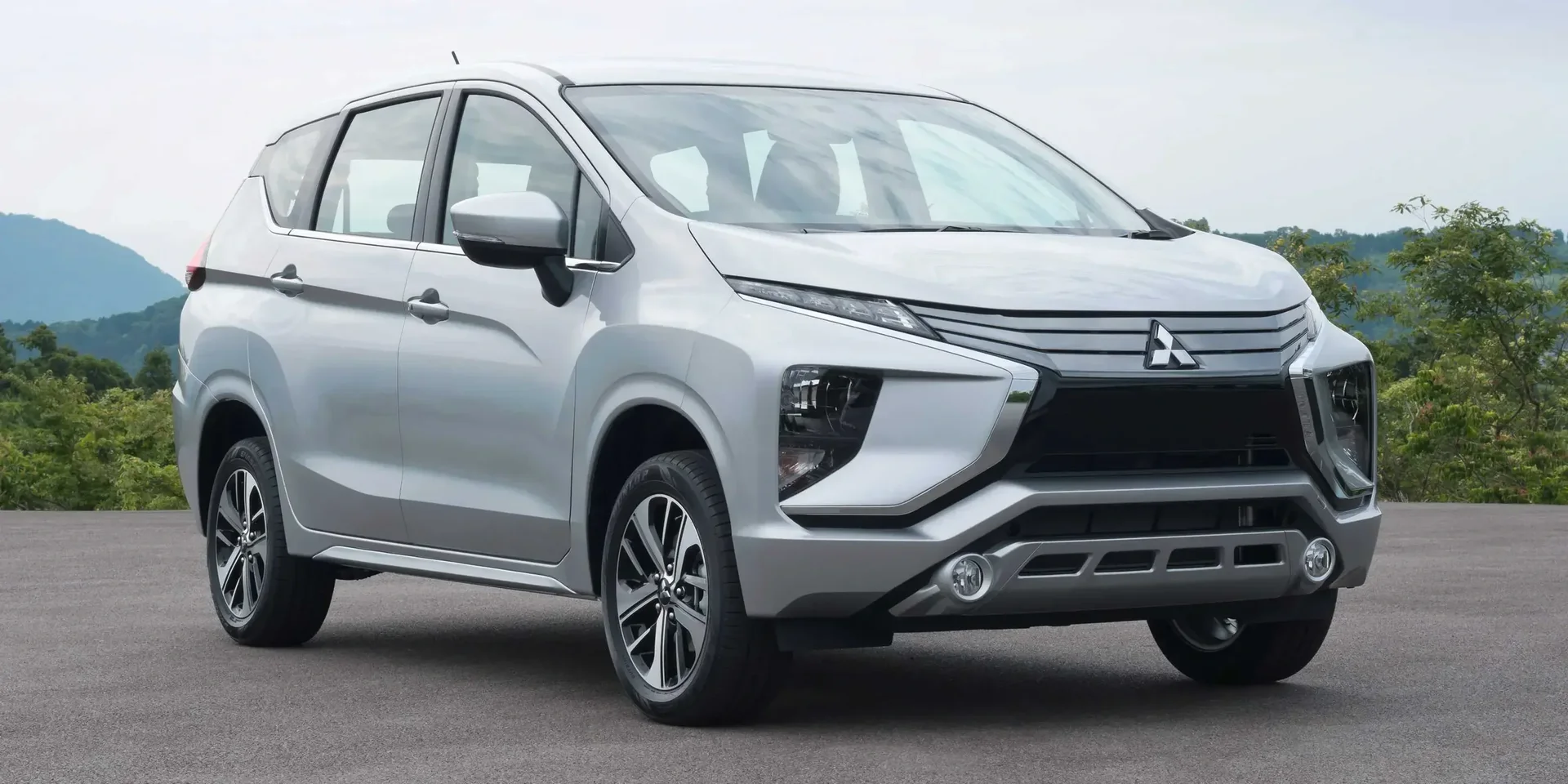 2018 Mitsubishi Xpander photo 1