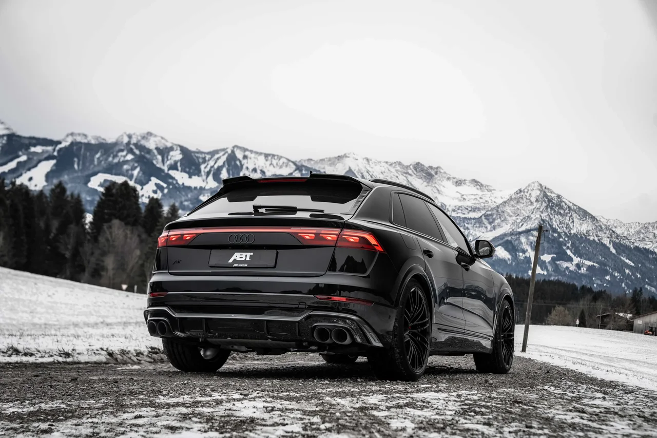 Exterior 4