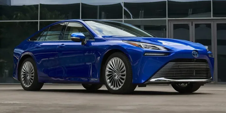2021 Toyota 2021-toyota-mirai-generation-jpd20-fuelcell-single-speed main image