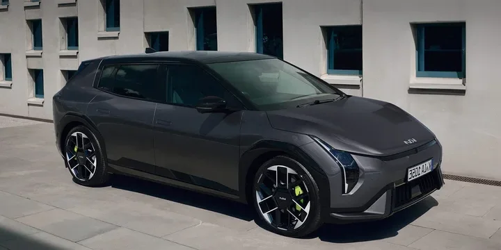 2026 Kia EV4 exterior main image