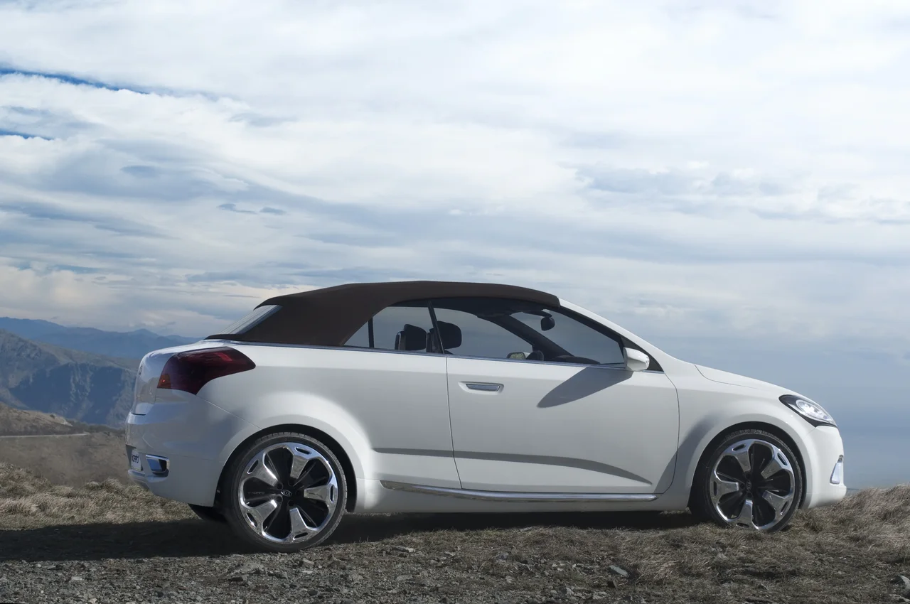 Exterior 4