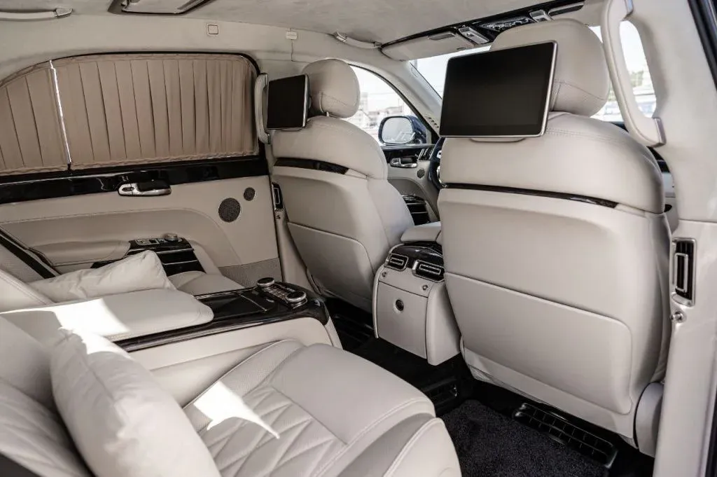 Interior 1